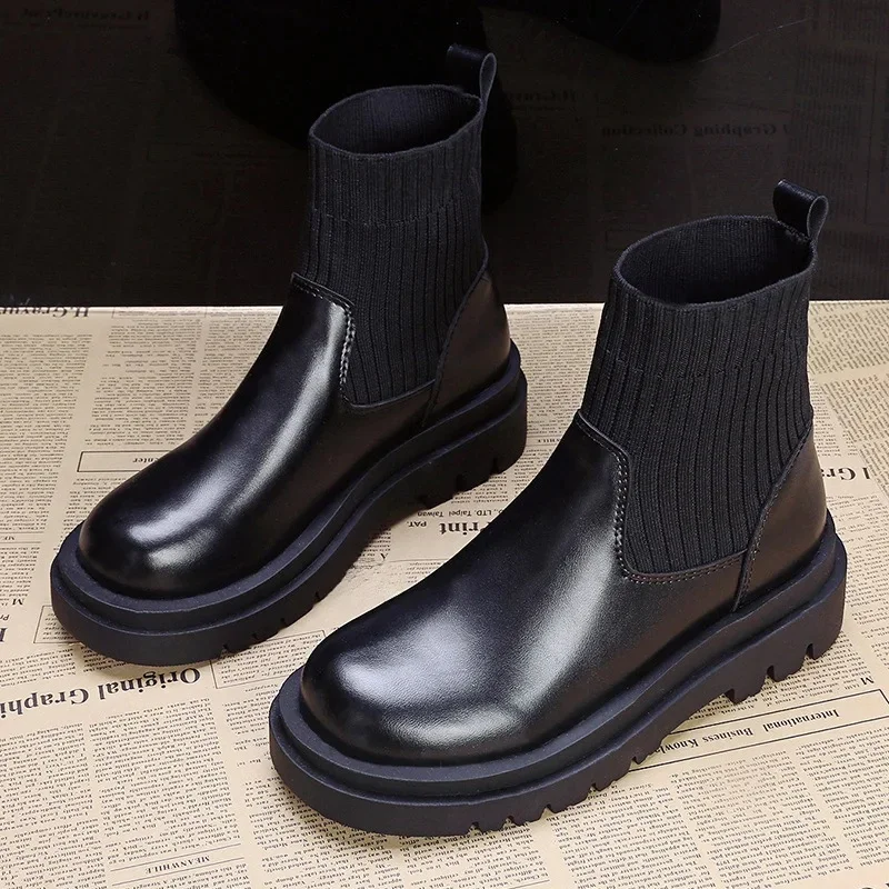 Bottes de mode à enfiler noires de base pour femmes