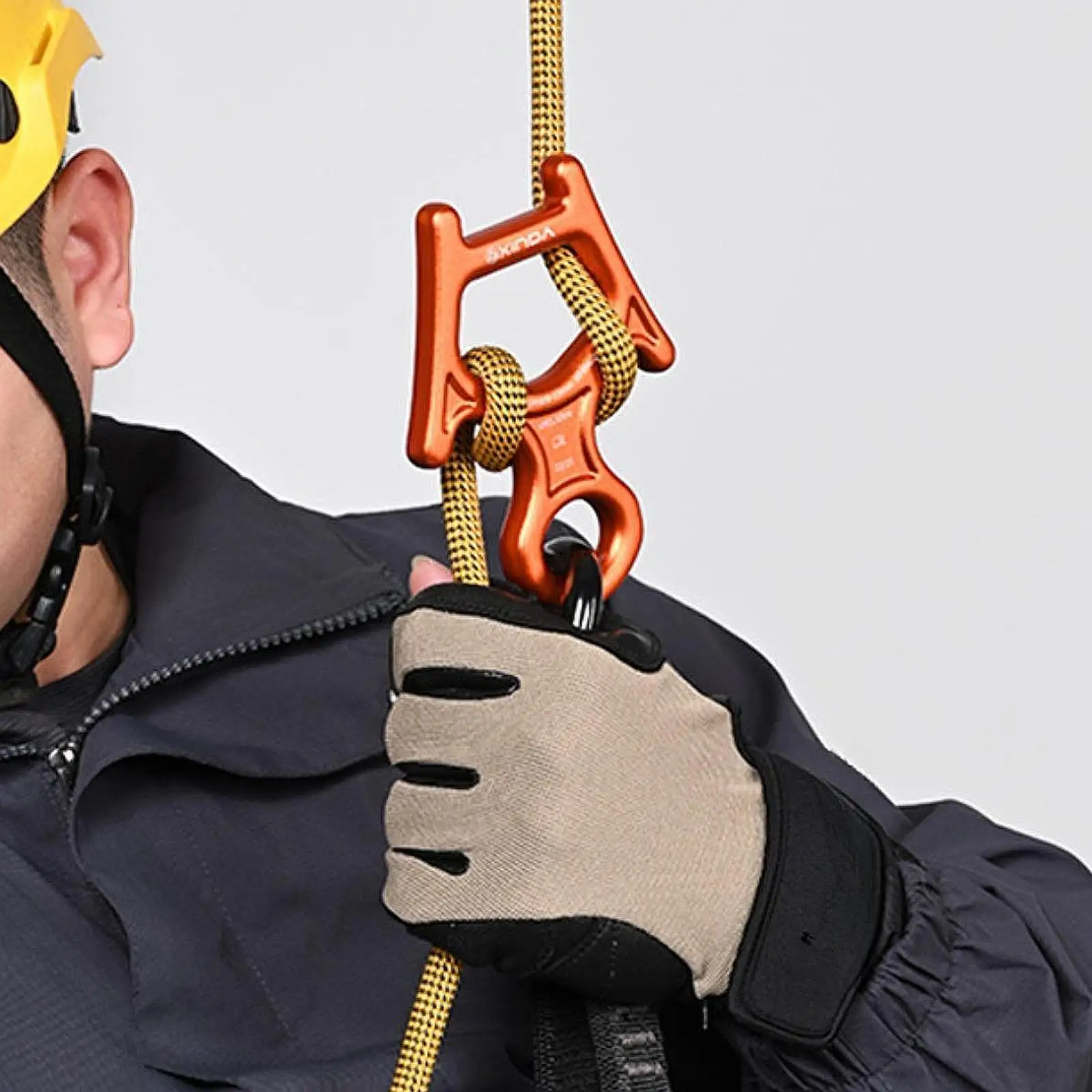 Thumbnail 3 - #20 Best Belay Devices to Buy In 2026