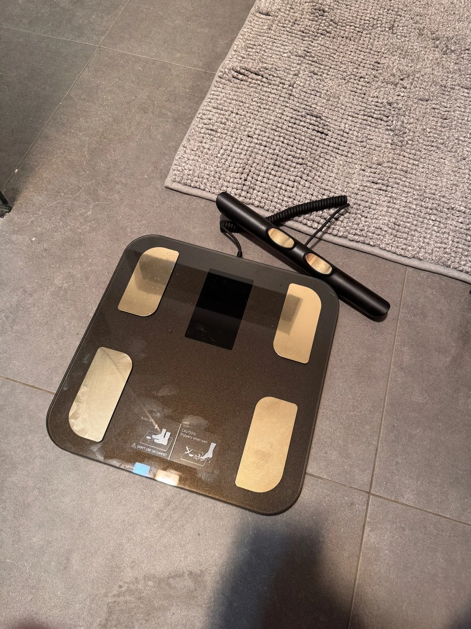 Smart Body Composition Scale with Handheld Sensor – 1.5 m Spiral Cable | Fitness & Health Tracker