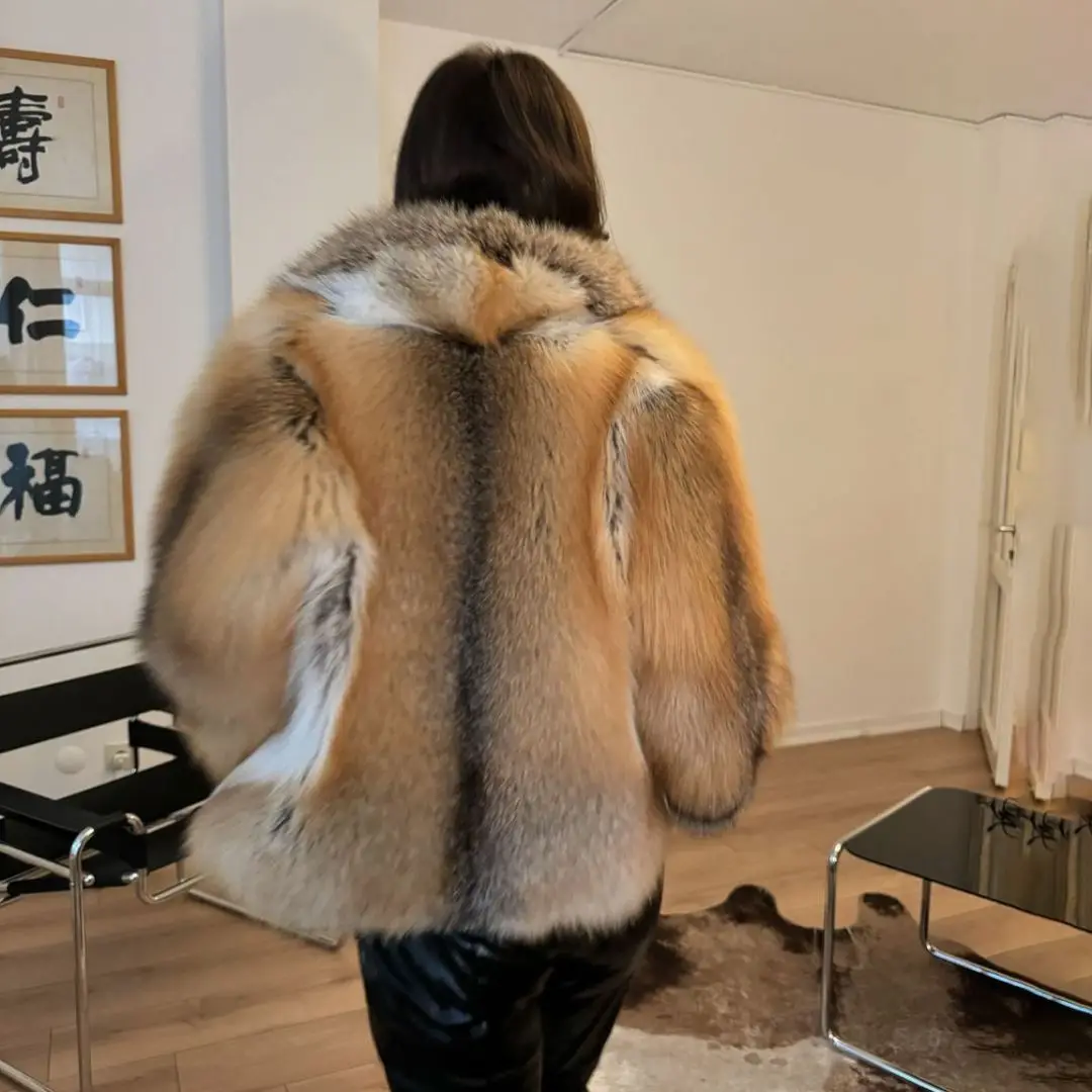 Winter Fashion Real Gold Island Fox Fur Jacket with Turn-down Collar High Quality Full Pelt Genuine Fox Fur Coats Luxury Woman