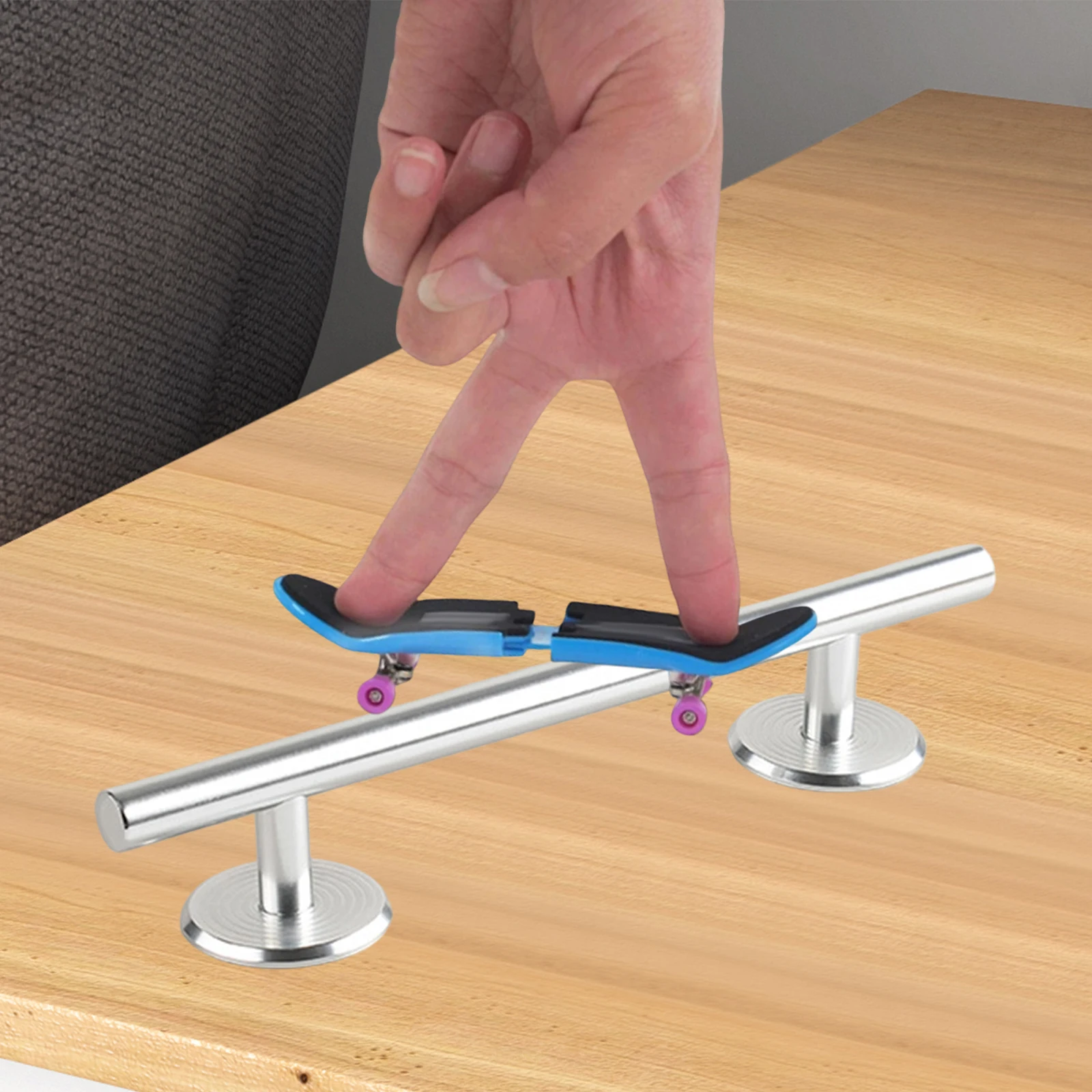 Mini Fingerboards round Rails Obstacle Rail Finger Skateboard Novelty Accessories