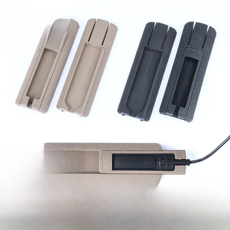 Taktyczny panel kieszonkowy Airsoft Scar do zdalnego przełącznika DBAL PEQ NGAL CQBL Celownik laserowy M300 M600 Latarka 20 mm Akcesoria szynowe — zdjęcie 2