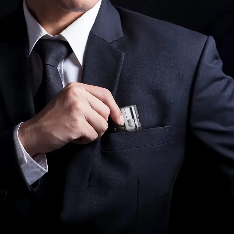 1Pc  Lighter Kit with Gas Refill, Sleek Metal Build in Gift Box, Refillable & Durable, Perfect for Daily Use & Gifting