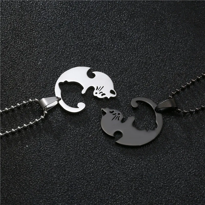 Fashion love cat love couple necklace pair of stitching male and female student pendant simple pendant for girlfriend gift