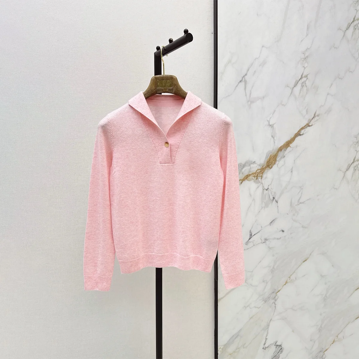 2026 High Quality New Women's Polo Collar Knitted Top Single Button V-shaped Long Sleeve Gentle Style--hb803