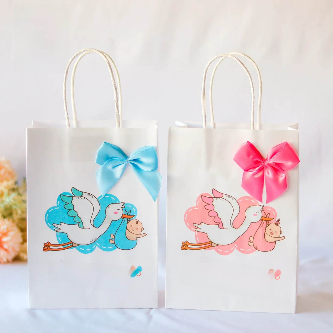 Conjunto de 12-42 sacos de papel, para menino e menina, com nome e arco, decoração para convidados,