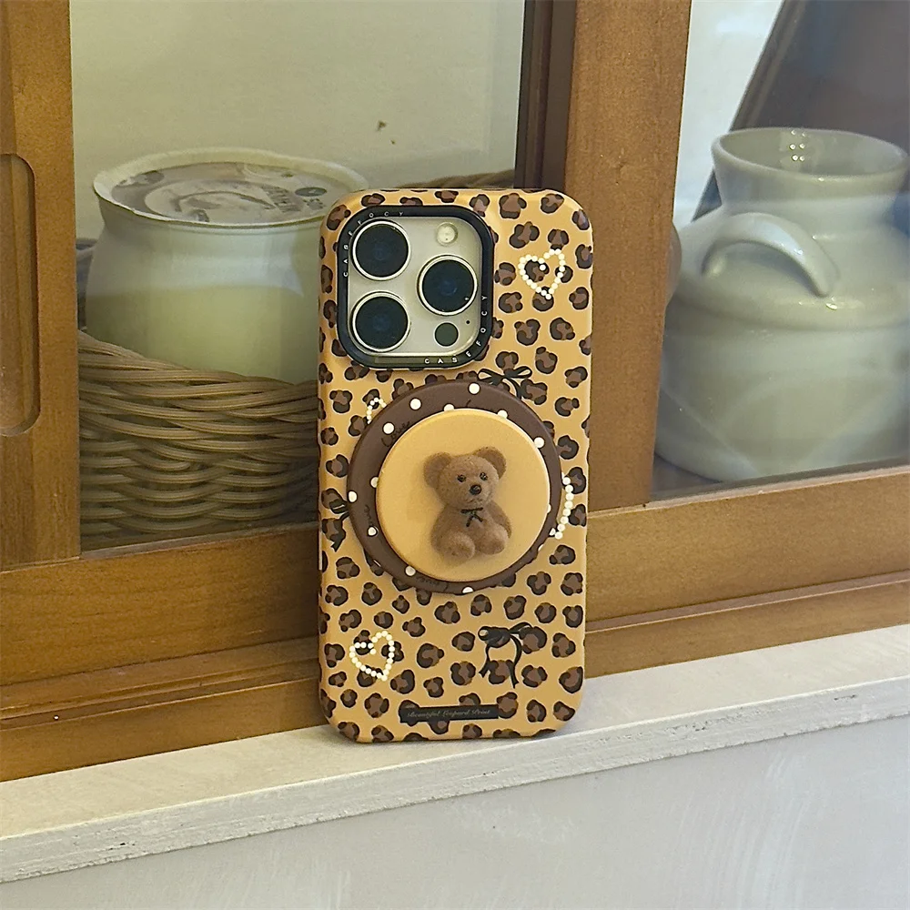

New Japanese and Korean leopard print teddy bear with stand protective case, suitable for iPhone 17/13/14/15/16 Pro Max, anti dr