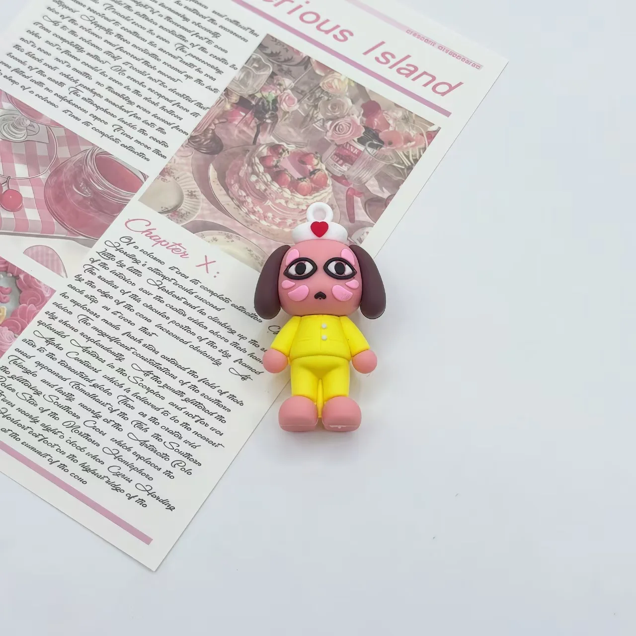 Spooky Animal‑Hospital Themed Keychain, Doll Accessories, Creative Mini Toy