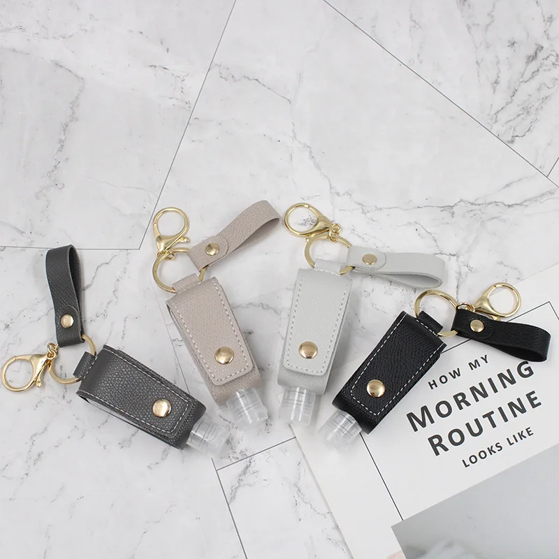Portable PU Leather Hand Sanitizer Holder with Keychain, Refillable Spray Bottle Pouch, Bag Charm Pendant for Travel
