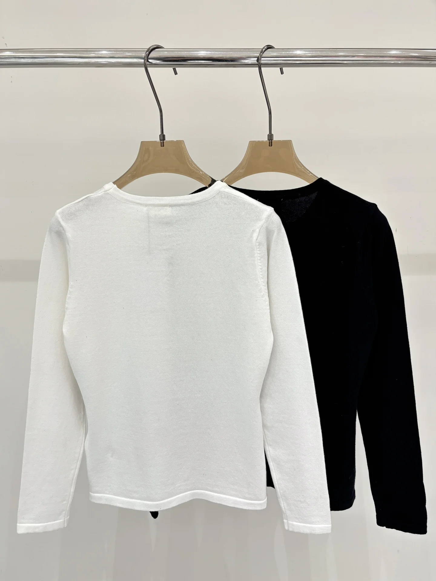 

25 Autumn/Winter New Women's Versatile Fashion Style Long Sleeve Knitted Top