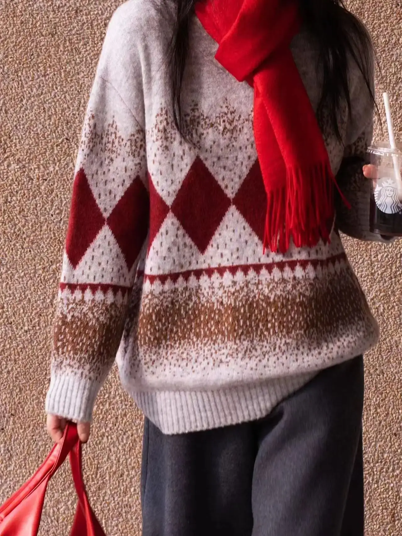 

Cashmere blend sweater with retro diamond jacquard pattern