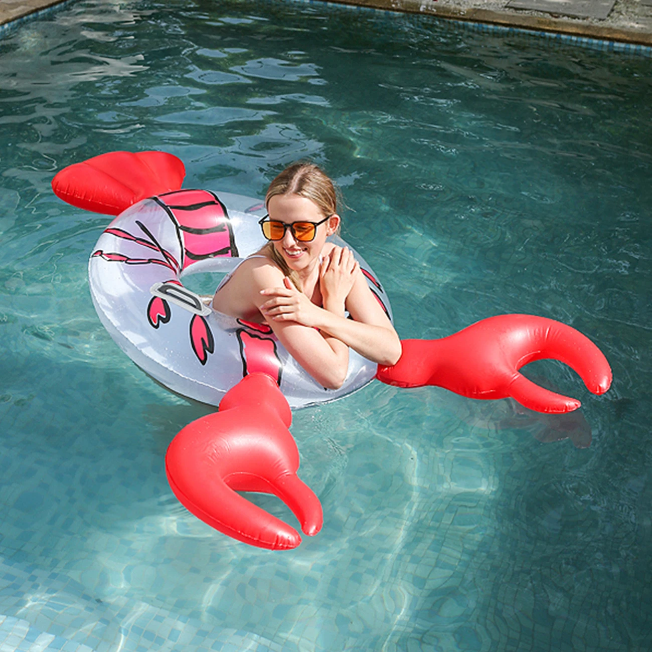 1PC Inflatable Lobster Swim Ring Pool Floats PVC Water Tube with Handles Crab Shape Floating Ring for Beach Pool Summer