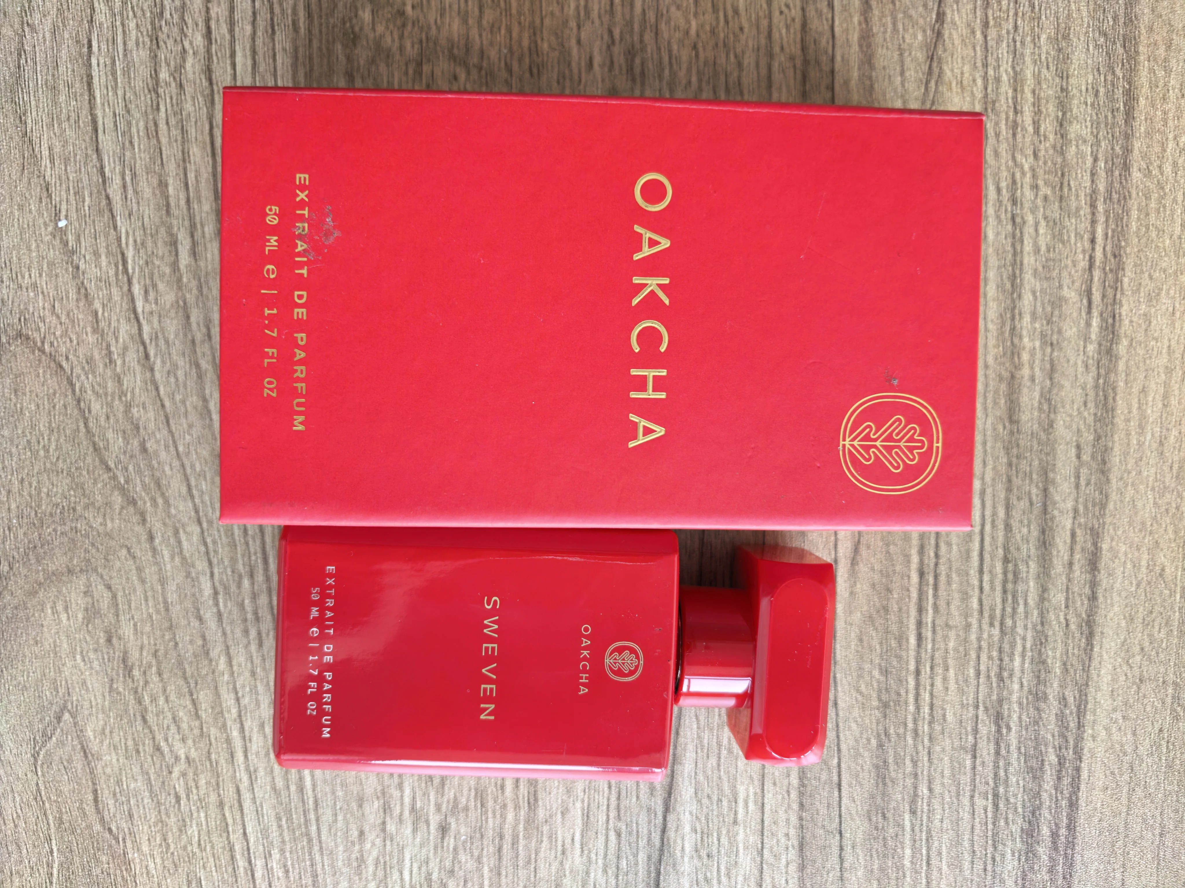 

Sweven Oakcha para Hombres y Mujeres 50ml Iconic Fresh Aquatic Cologne, Perfect Gift For Him, Long-Lasting Masculine Scent