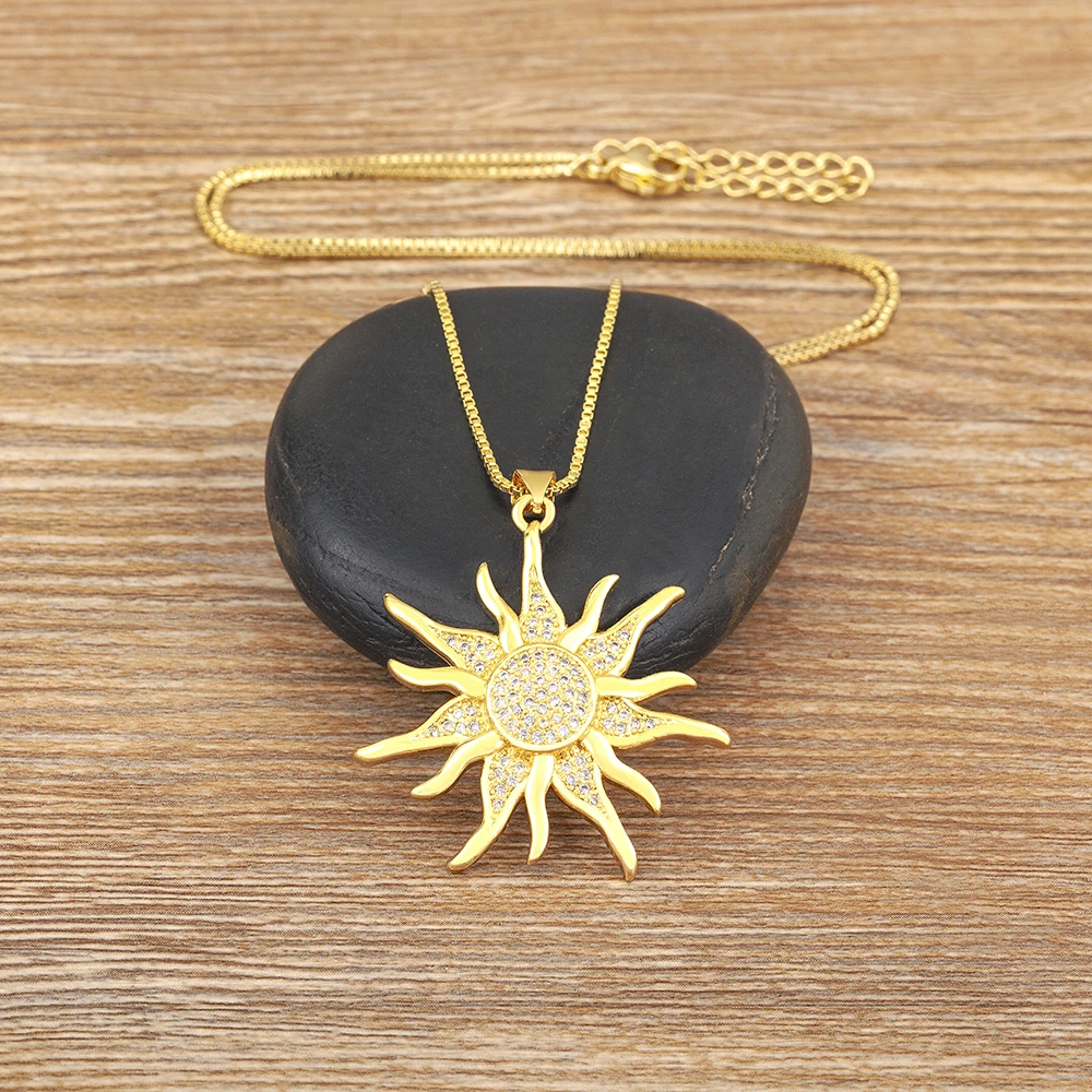 Nidin New Fashion Sun Shape Shiny Zircon Lucky Pendant Necklace 3 Styles For Women Punk Style Clavicle Chain Accessories Gifts