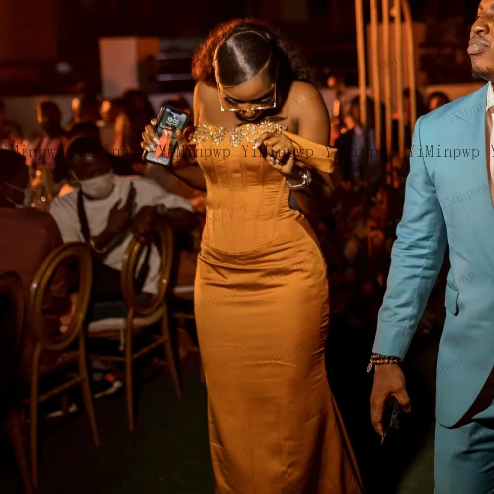 

African Mermaid Bridesmaid Dresses Off Shoulder Sweep Train Garden Wedding Guest Party Gowns Maid of Honor Dress Customized