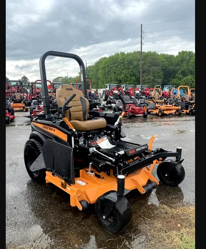 Selling new SCAG Cheetah II 61 Commercial Zero Turn mower