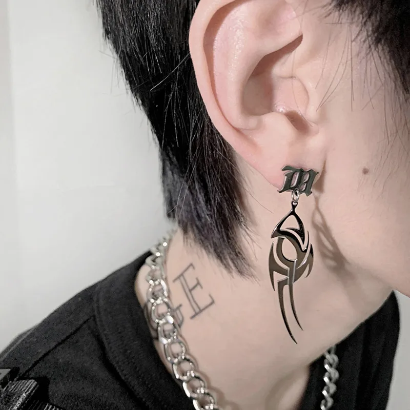 New Hip Hop Punk Totem Cool Flame Letter Silver Color Earrings Boys Girls Personality Fashion Party Long Earrings Jewelry Gift