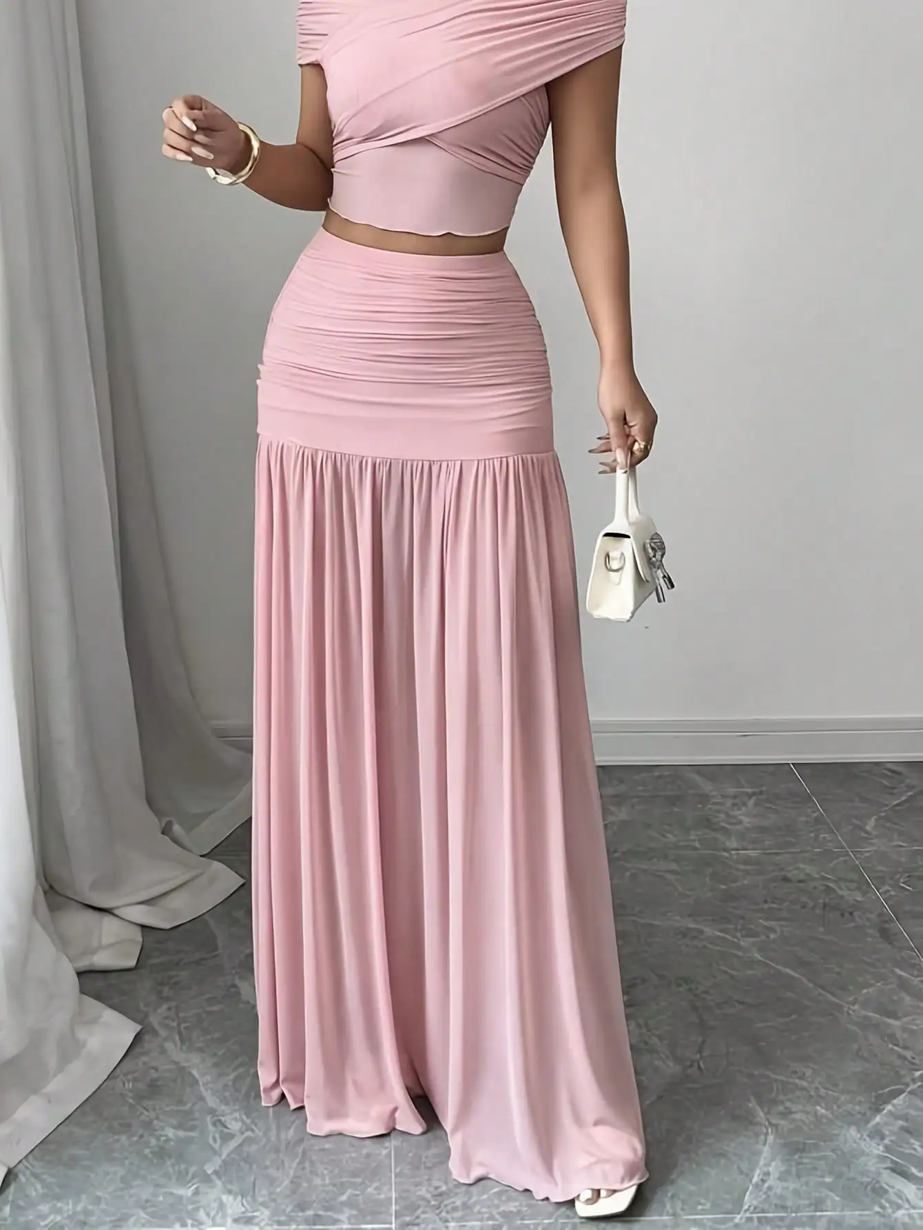 2026 Summer Women's New European and American Pure Desire Style Pleated Midi Skirt Slimming Hip-Covering Versatile Long Skirt