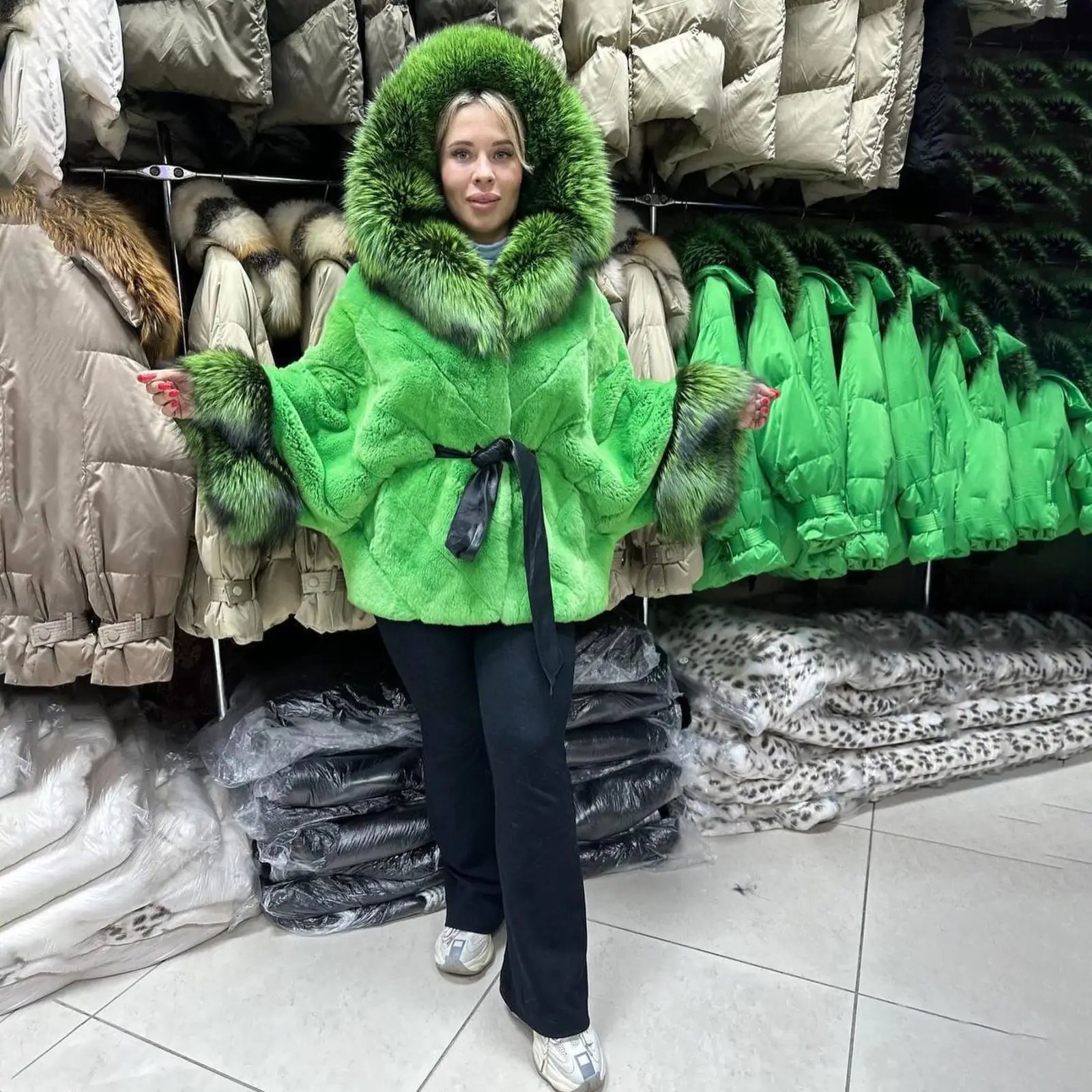 Hoge kwaliteit dames natuurlijke Rex konijnenbont jas met zilveren vossenbont capuchon luxe dames volledige Pelt echte Rex konijnenbontjassen