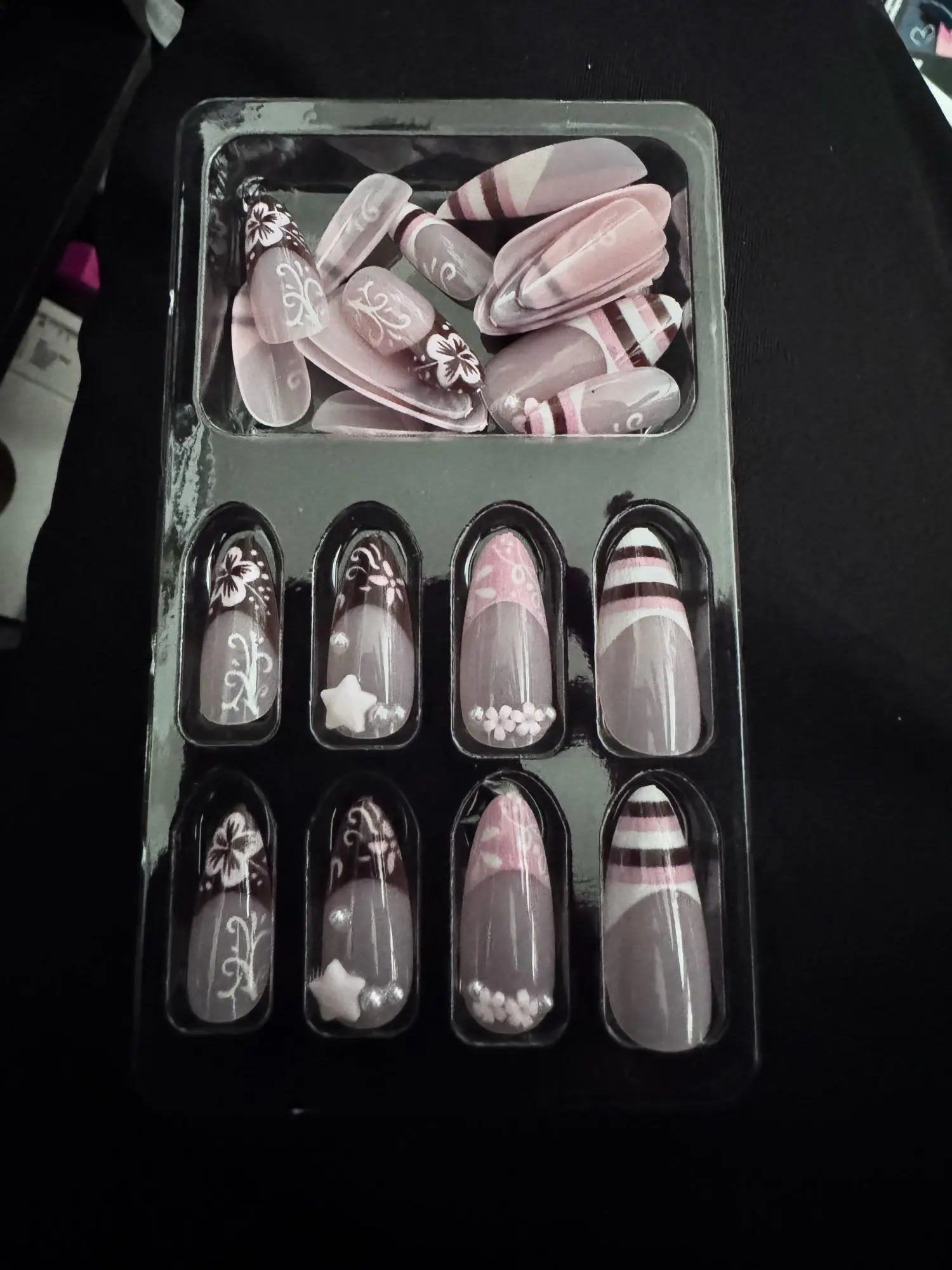 24Pcs Almond Shape False Nails Brown Stripes Pink Flowers Fake Nails Wearable Full Cover Nails Tips Acrylic Nail Tips False Nail photo review
