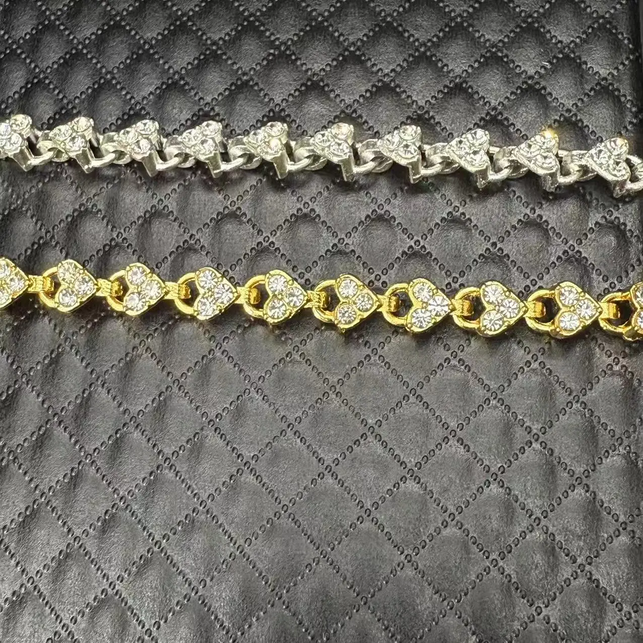 طقم أساور للسيدات مكون من قطعتين، أساور ذهبية وفضية على شكل قلب بلونين، طراز بسيط، هدية الهالوين، هدية عيد ميلاد #5