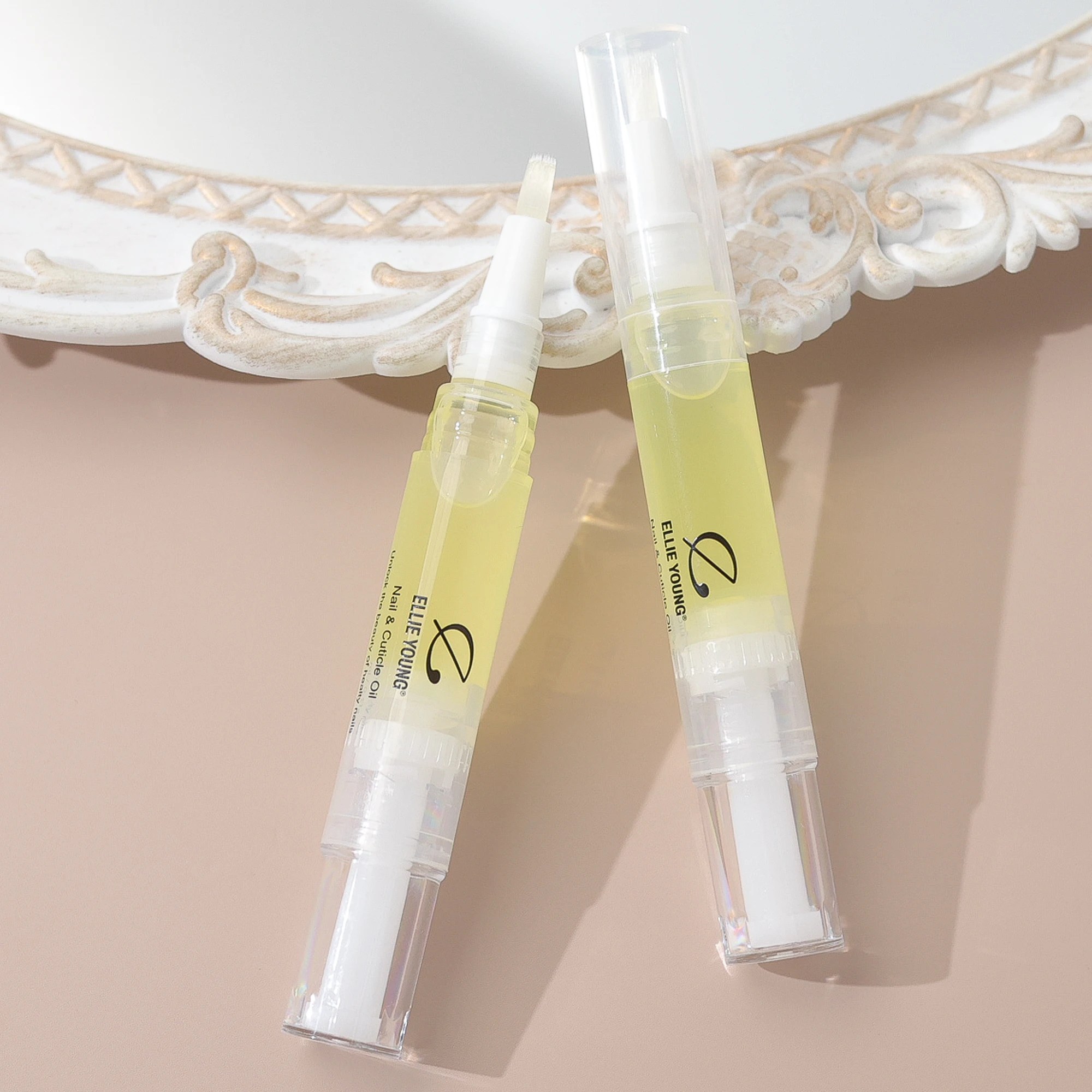 Ellie Young 3 ml nagel- en nagelriemolie, hydraterend en groei, hydraterend, versterkend, stimulerende nagelriemolie