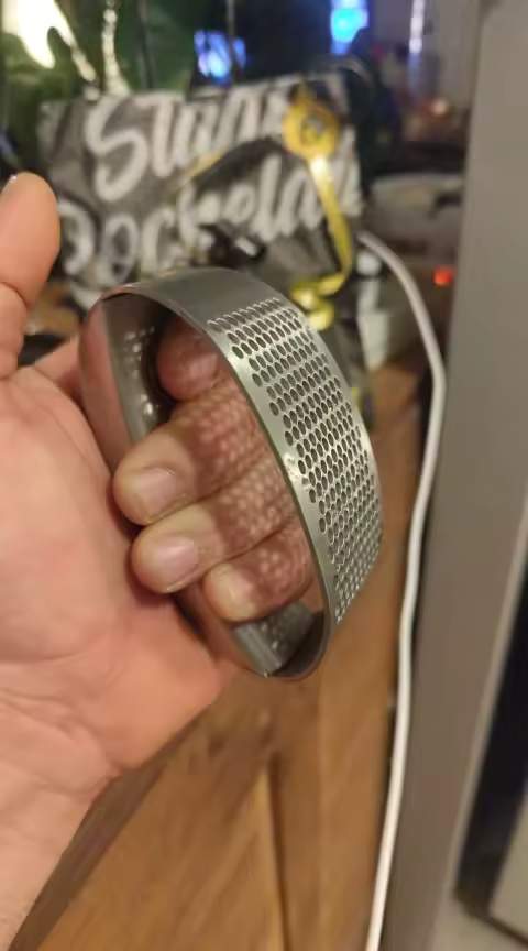 Triturador AjoMax con ajo