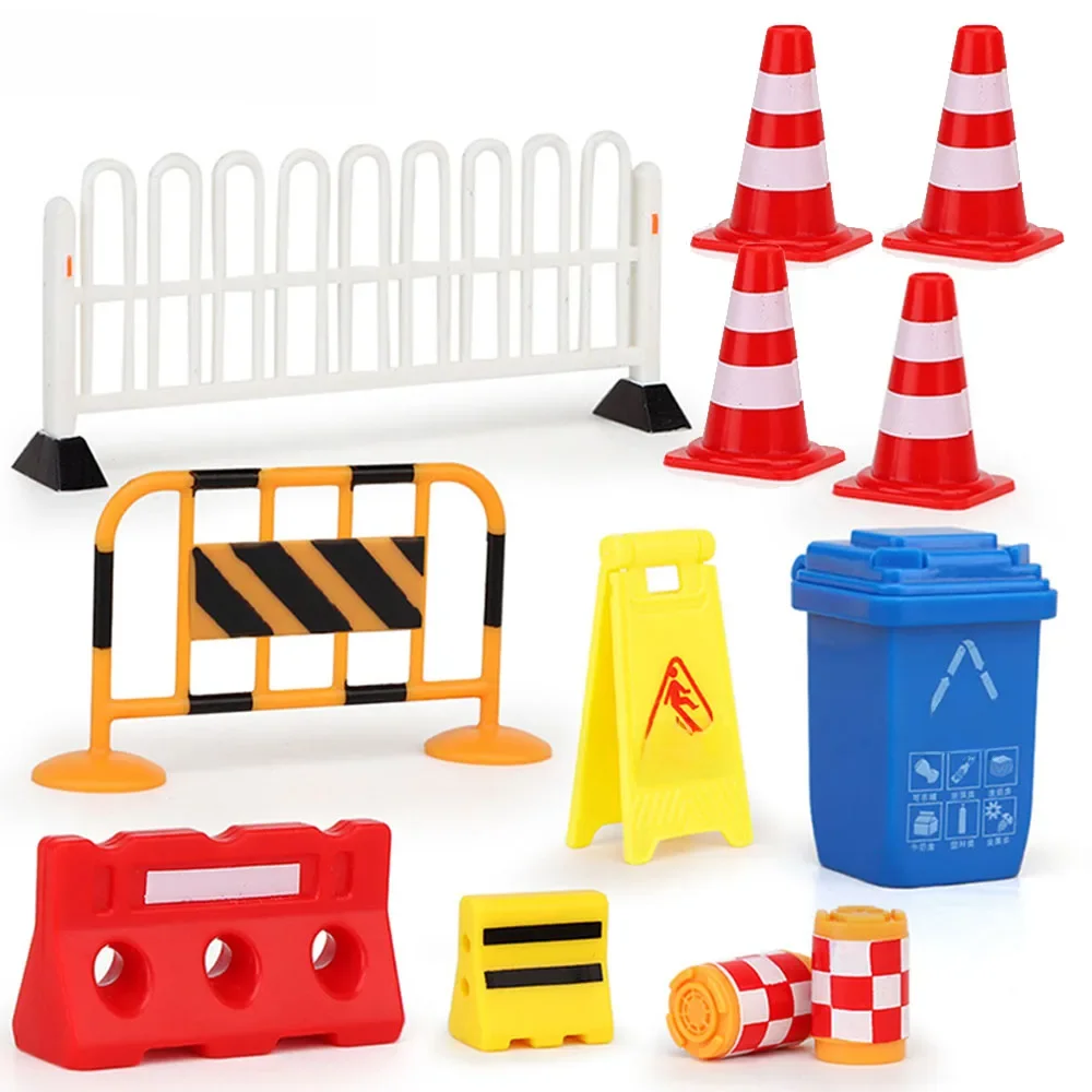 Mini cônes de circulation en plastique, 20 pièces, pour entraînement sportif, Mini panneaux de signalisation routière, jouet pour enfants, Construction de voiture, soirée à thème