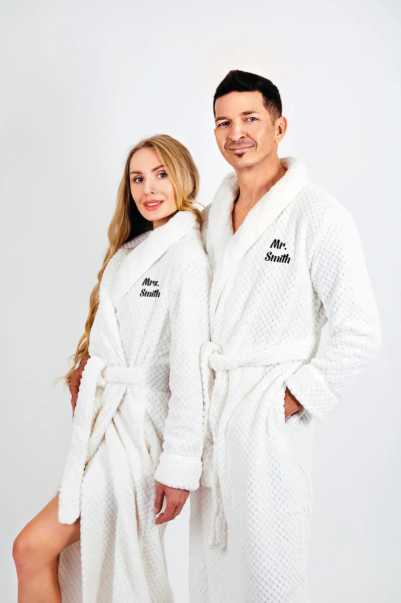 Custom Long Bathrobes for Couple Matching Women and Men Honeymoon Anniversary Gift Customized Name Wedding Winter Bathrobe