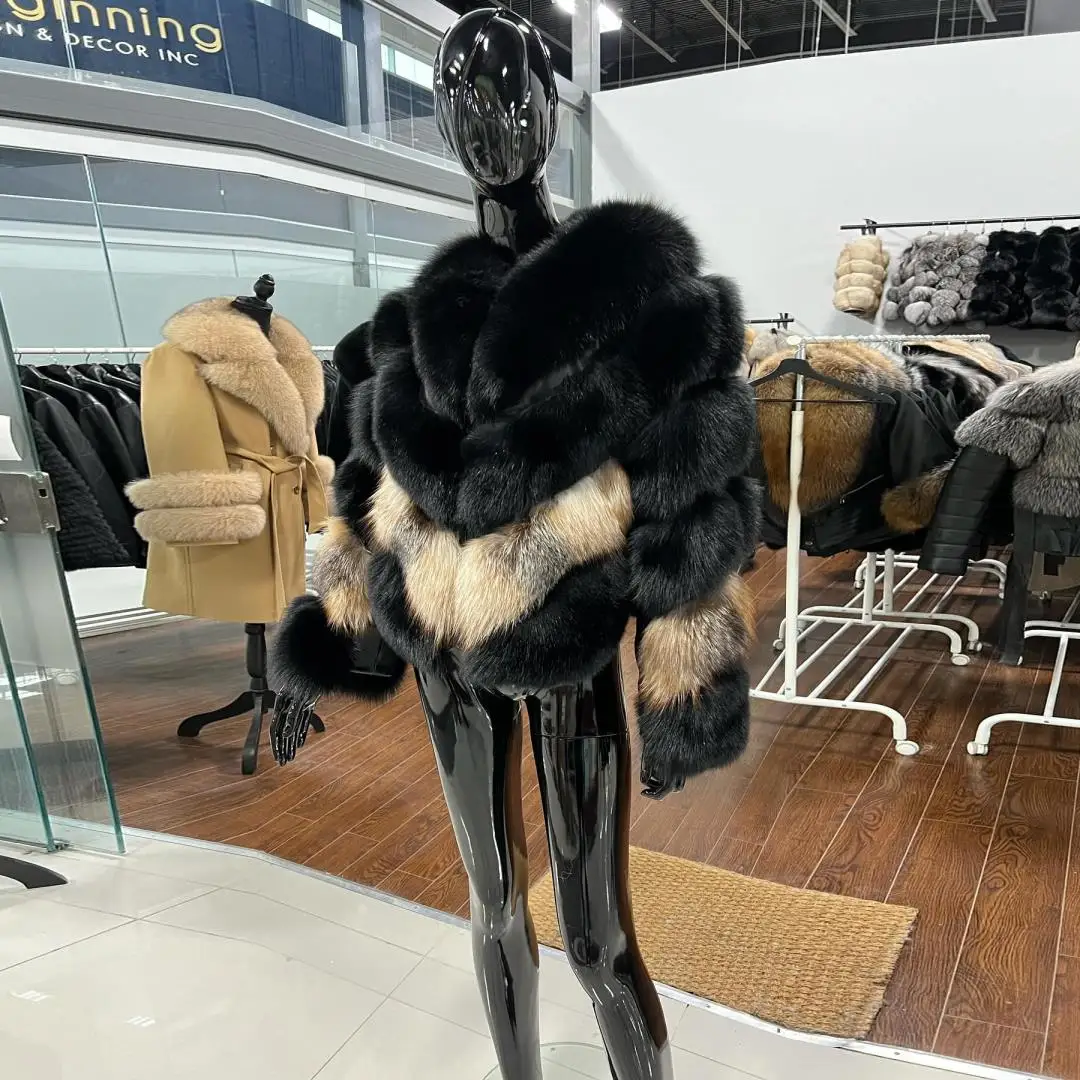 Women's Real Fox Fur Coat Round Collar High Quality Woman Natural Fox Fur Jacket Winter Fashion Short Fur Overcoats Luxury