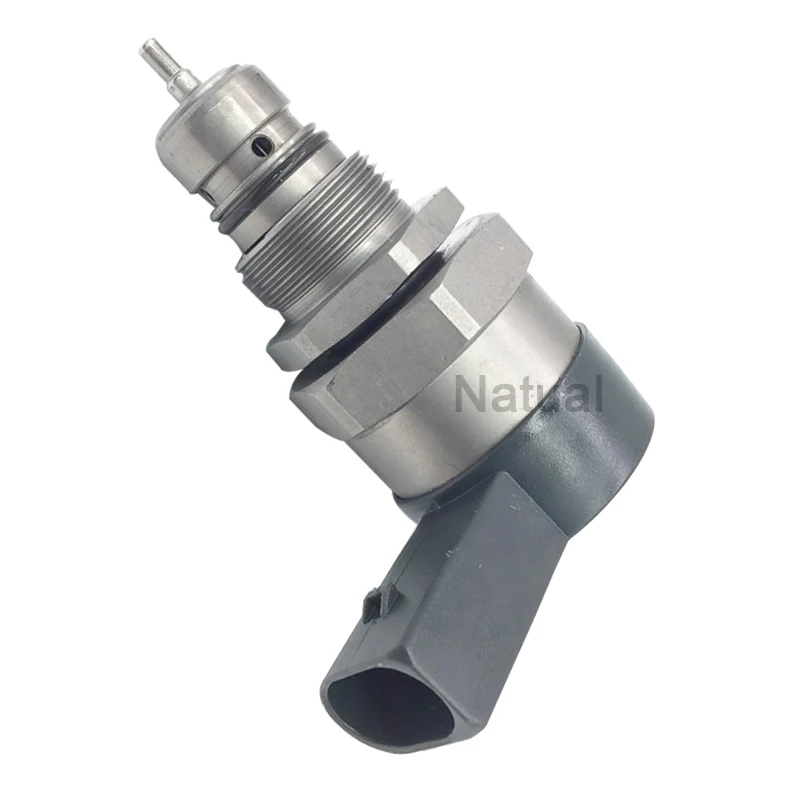 Fuel Pump Pressure Regulator Suction Contral Valve For VW Amarok Eos Golf Passat Polo Scirocco Sharan Tiguan Touareg 0281006074