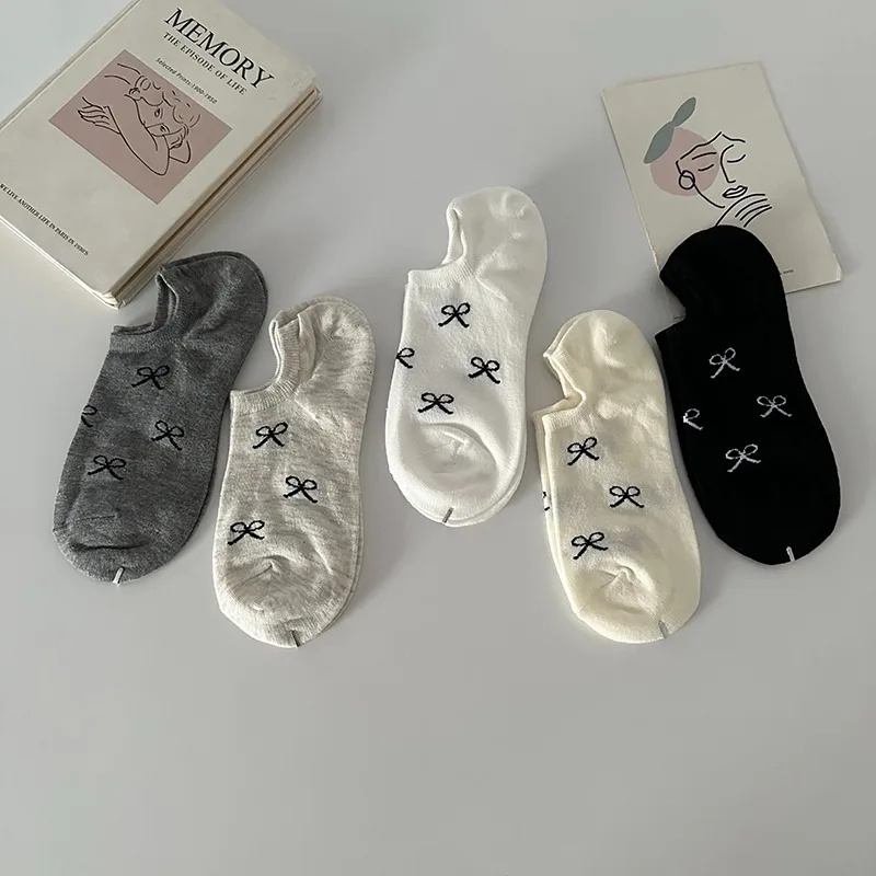 5 أزواج من الجوارب اللطيفة بدون عرض - منخفضة المستوى ومريحة، قبضة غير قابلة للانزلاق للنساء والفتيات - مثالية للأحذية الرياضية والمسطحة #5