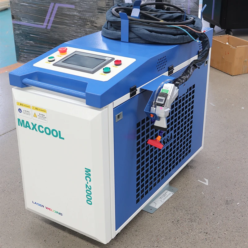 Portable Handheld 1000W to 3000W Fiber Laser Cleaner Steel Sheet Cleaning Rust Removal Machine