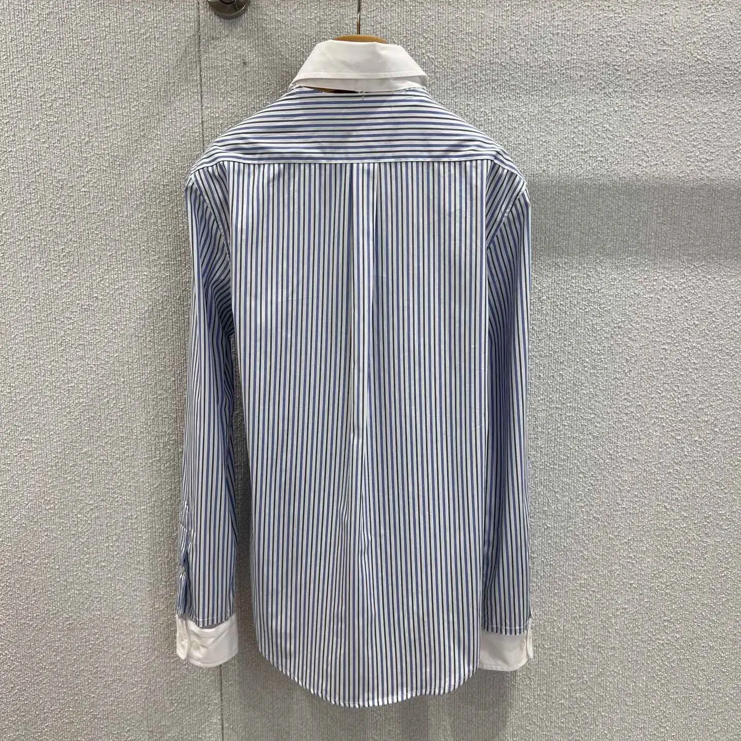 

25 Early Autumn New Striped Poplin Texture Long Sleeve Shirt Blue and White Striped Lapel Contrast Shirt