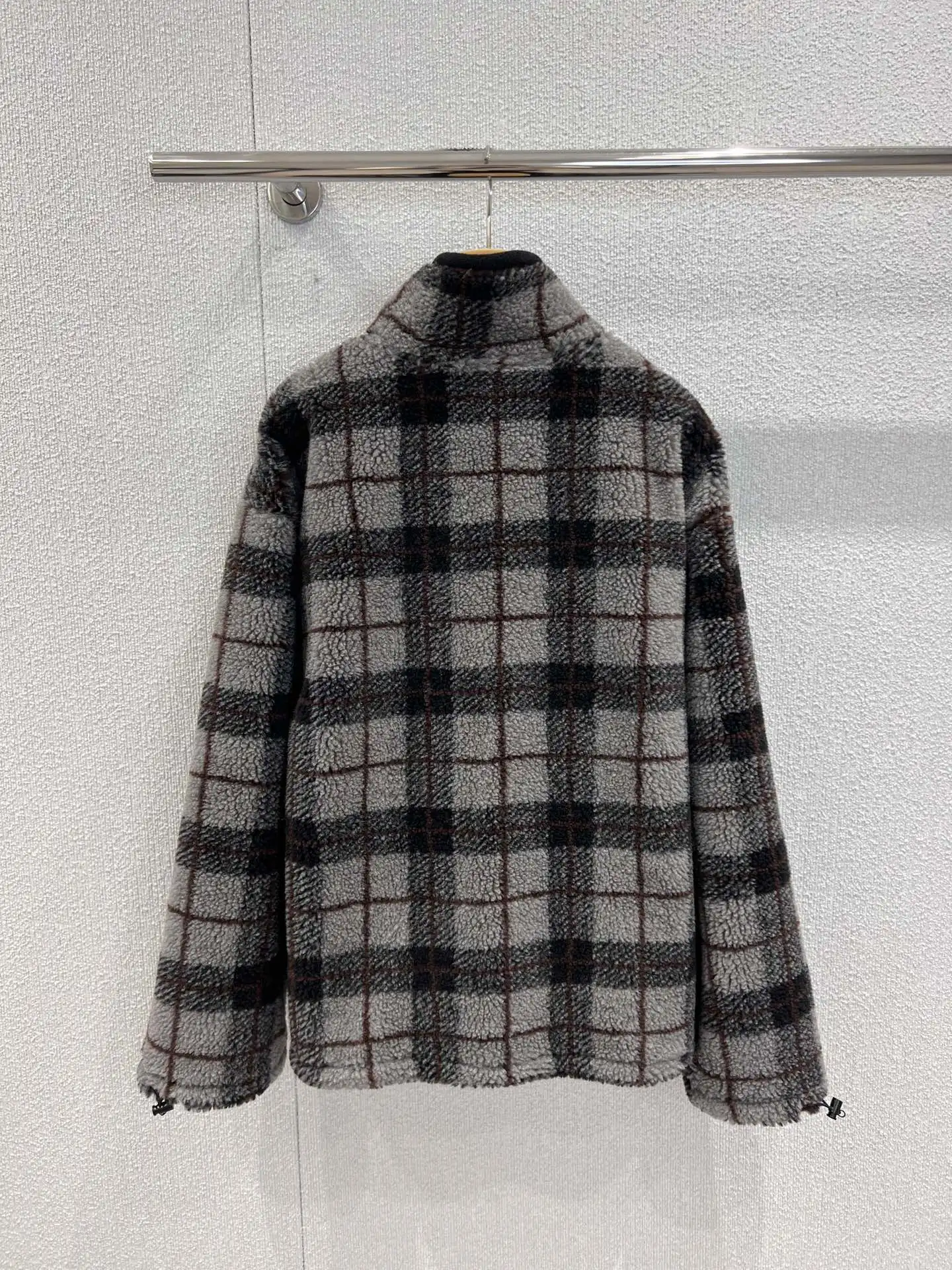 

2025 зимняя и новая куртка High Street с воротником и лацканами, длинными рукавами, хлопковая стеганая куртка на молнии