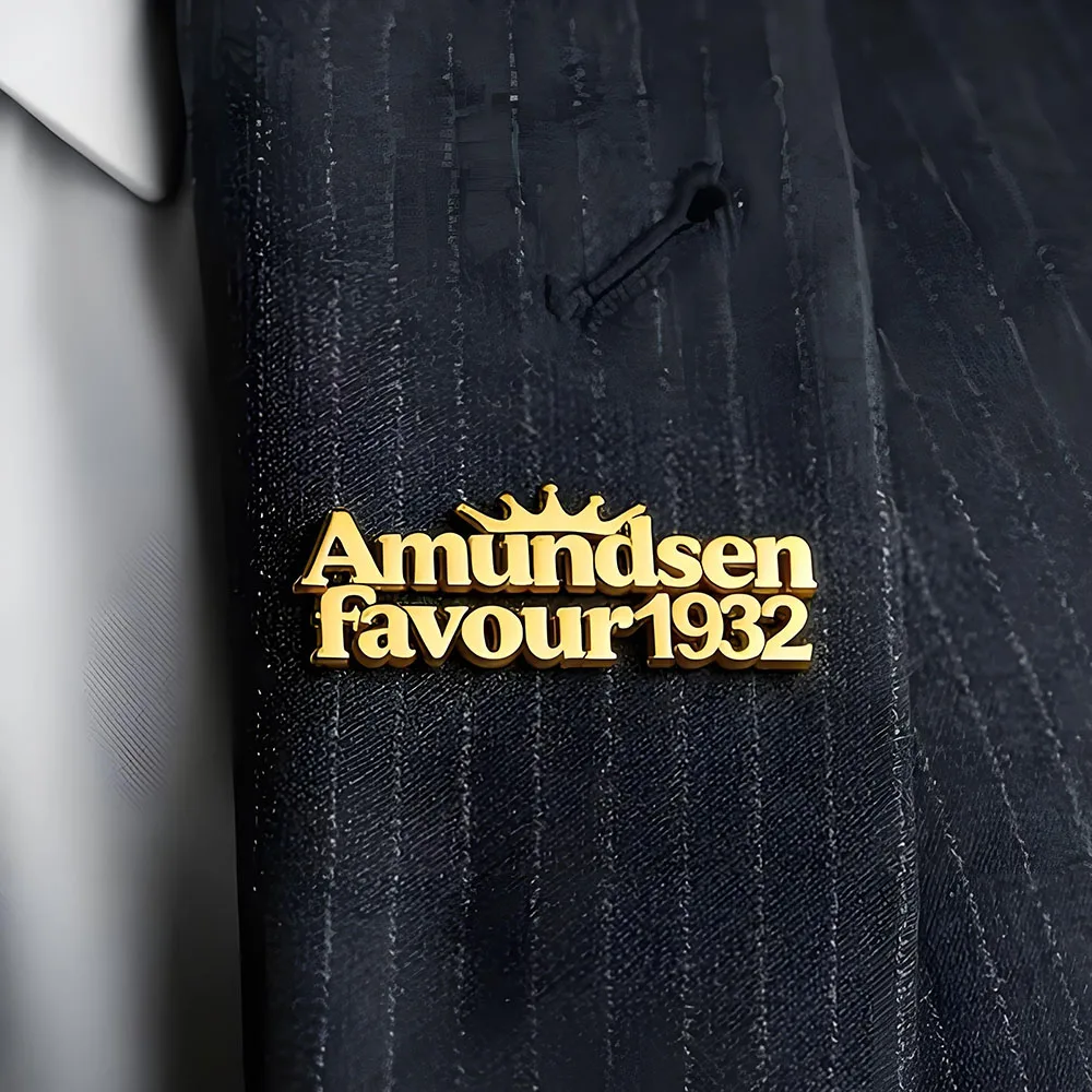 18K Gold Custom Crown Name Lapel Pin Personalized Text Date Brooch Badge Dainty Metal Accessory For Suit Blazer Business Wedding