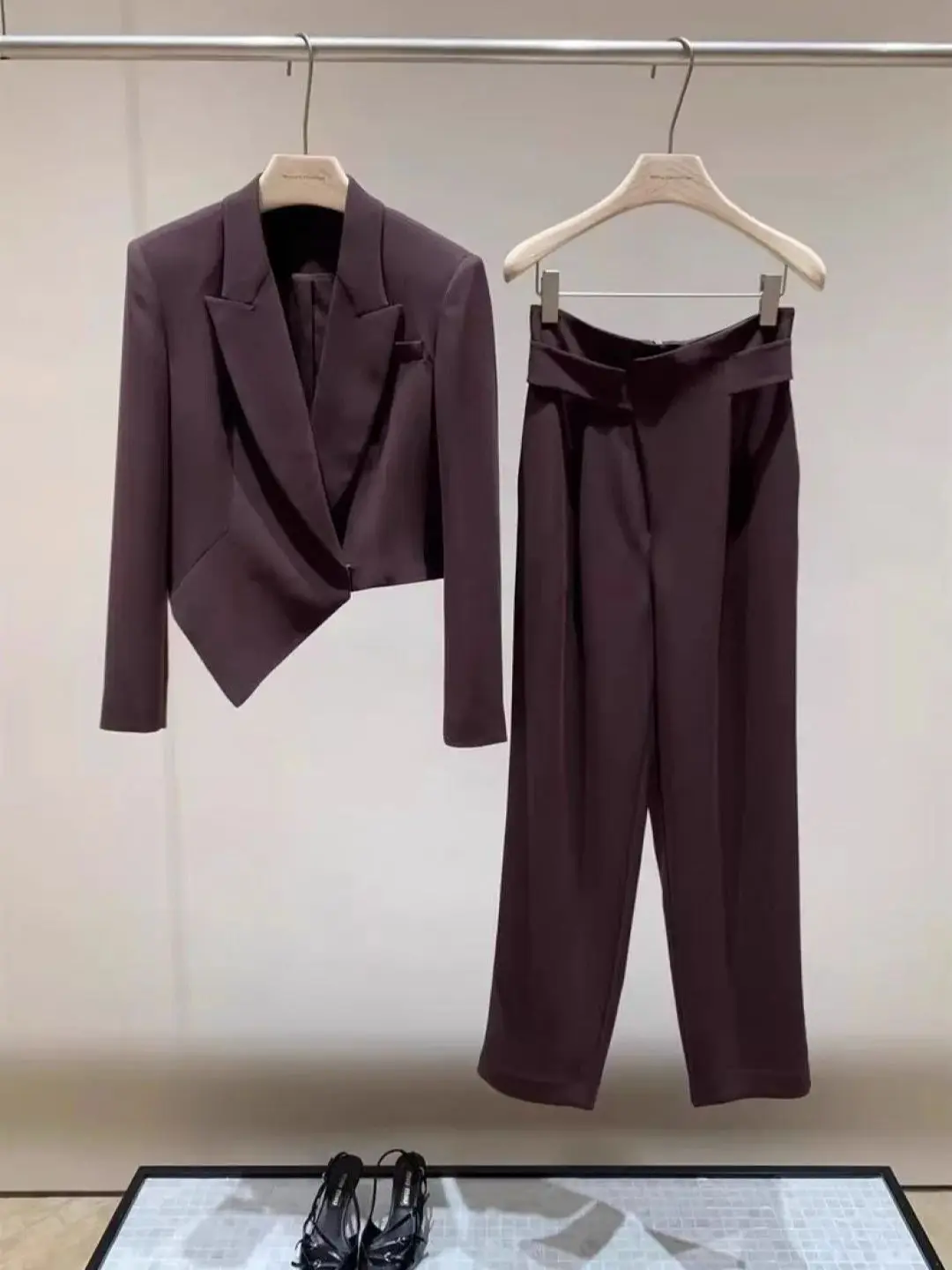 

Elegant retro minimal solid color women's autumn trouser suit