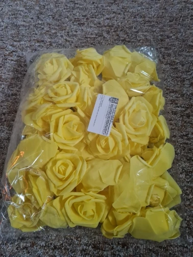 10/20/50Pcs Artificial Foam Rose Flowers PE Fake Flower for Home Room Dceor Wedding Party Halloween Thanksgiving Christmas Decor photo review