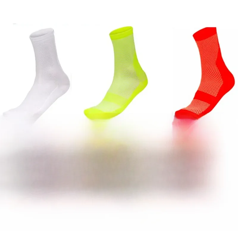 AliExpress 2021 Professional Brand Cycling Sport Socks Protect Feet Breathable Wicking Socks Cycling Socks