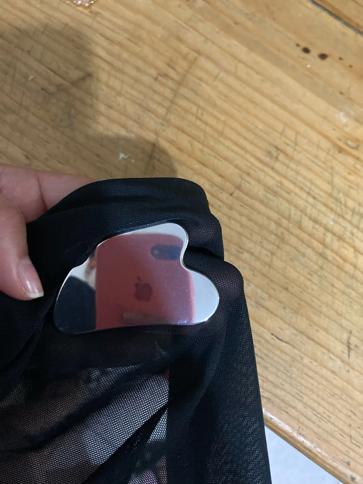 Gua Sha Visage Acier Inoxydable – Planche de Massage Facial KODOLUXE