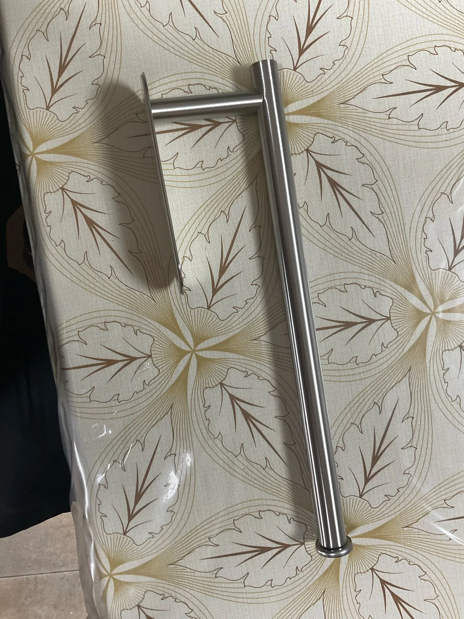 Kitchen Paper Towel Holder Adhesive Tissue Hanger Toilet Roll Paper Dispenser Cabinet Storage Napkin Rack Bathroom Accessories photo review