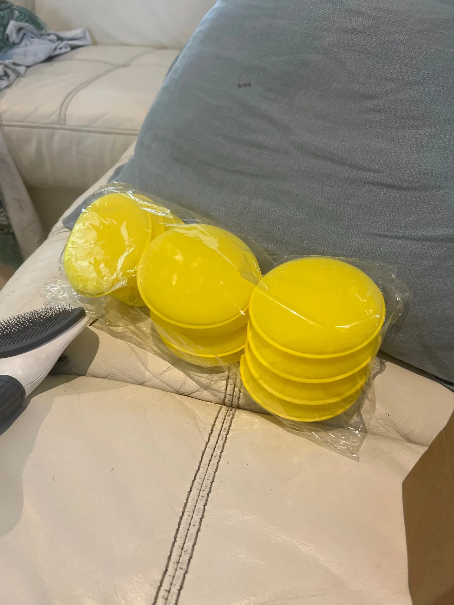 12Pcs Round Car Waxing Polish Wax Foam Sponge High Density Applicator Pads Cleaning Sponge Auto Detail Washing Car Cleaning Tool photo review