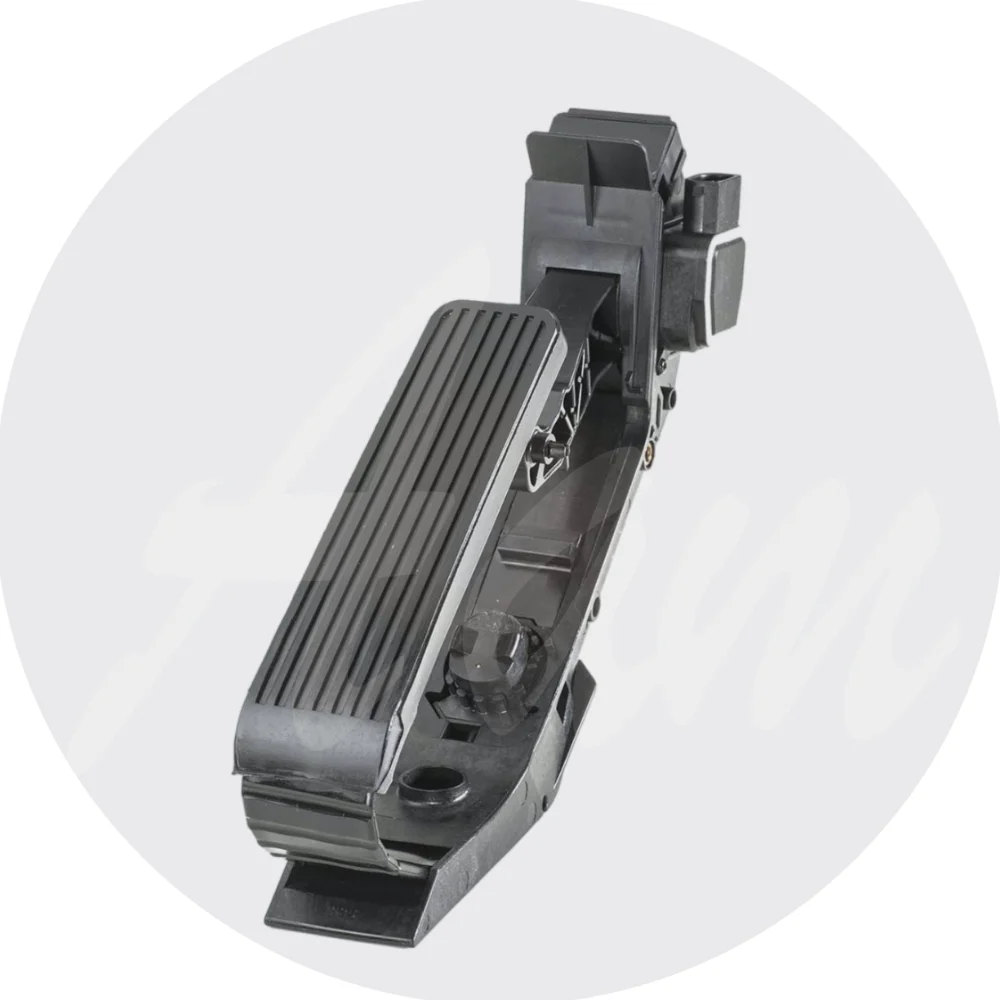 Throttle Accelerator pedal For Mercedes-Benz C-Class CLK Coupe C240 CL203 A2033000504 2033000504