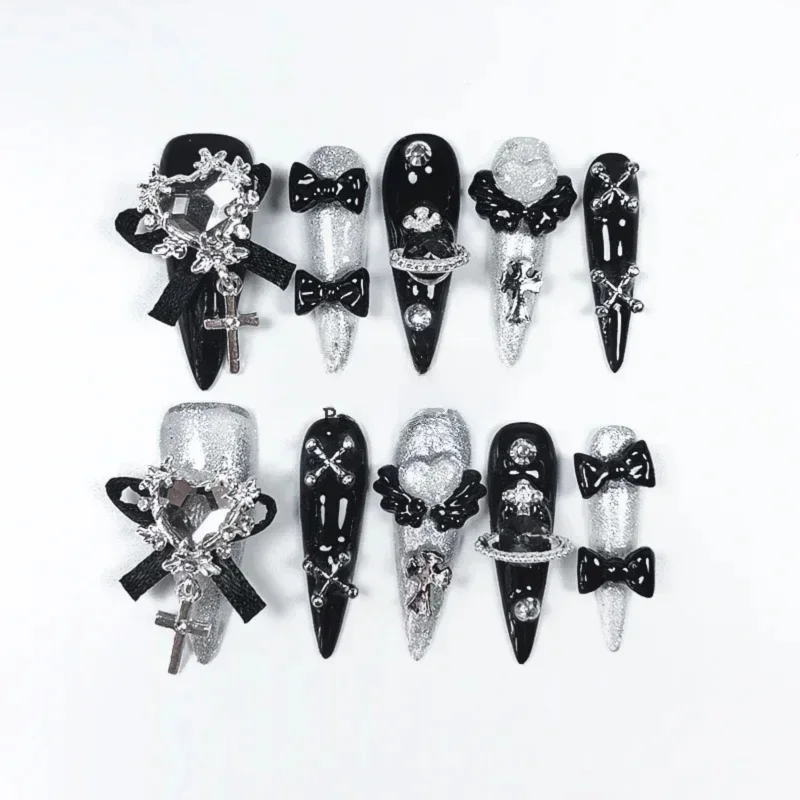 10 stuks donkerzwarte Y2k Hot Girl handgemaakte opzetnagels, zoet en cool met diamantmetalen decoratie, draagbare kunstnagels