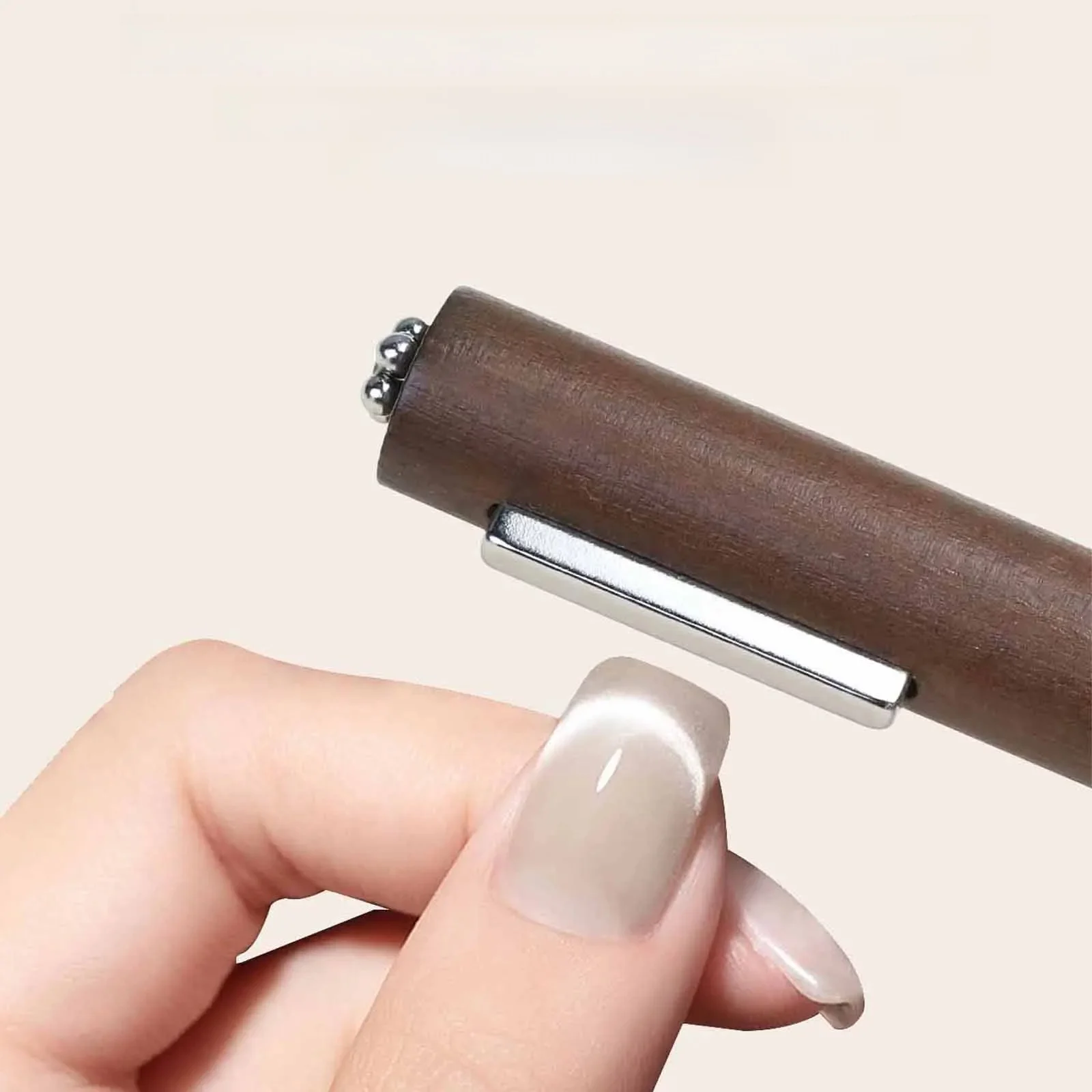 Wielofunkcyjny magnetyczny żel do kocich oczu 3 w 1 Duży cylinder Super mocny magnetyczny do lakieru do paznokci Efekt linii Narzędzia do zdobienia paznokci — zdjęcie 2
