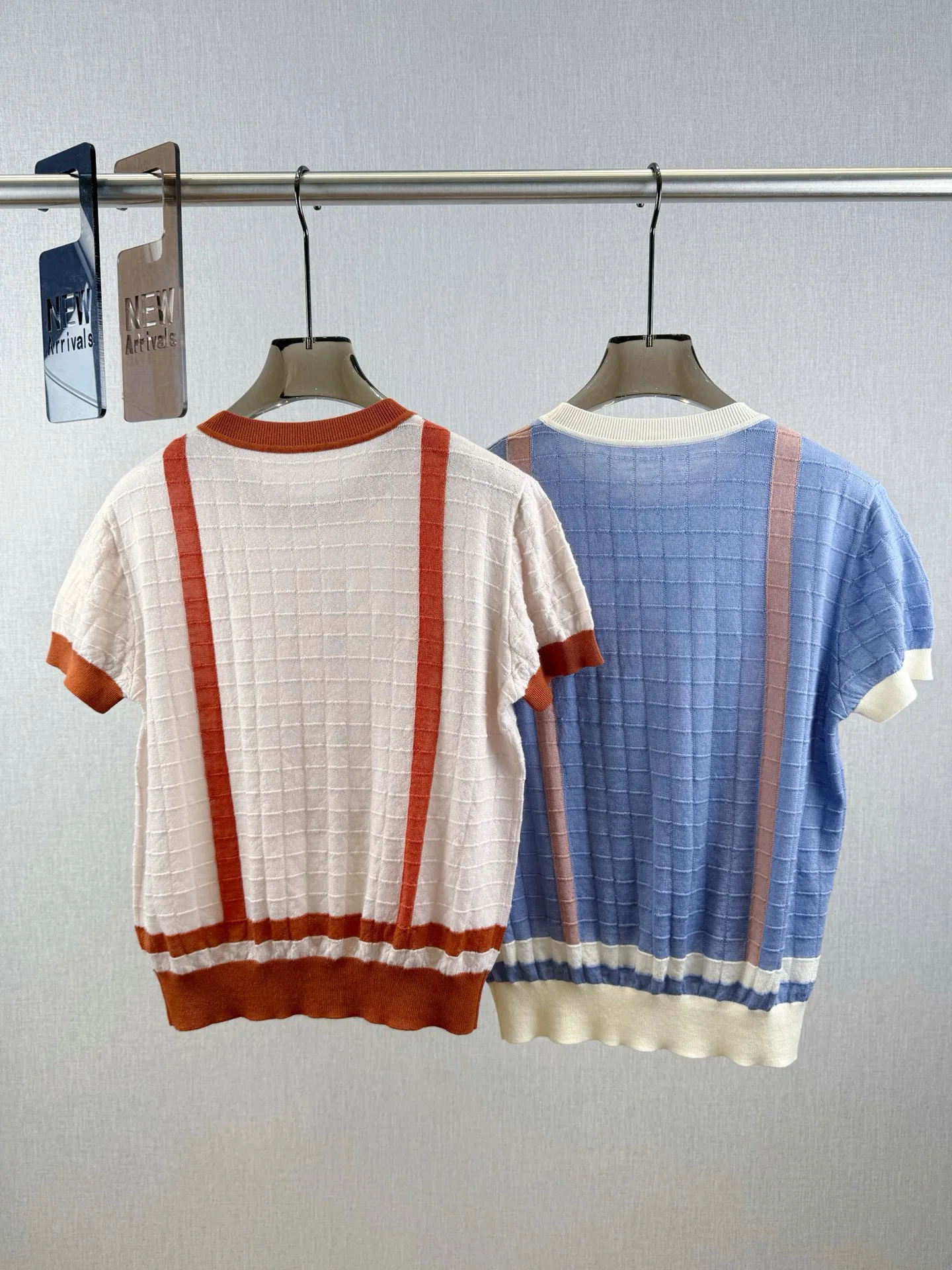 Elegant casual women's short sleeved jersey merino wool blouse