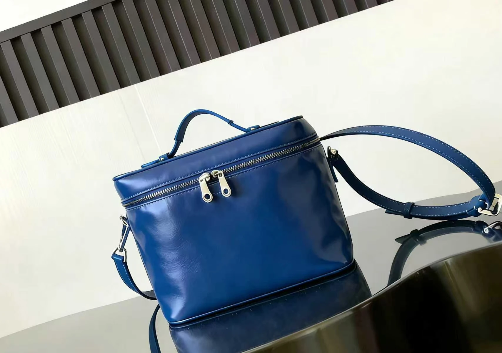 

Модная синяя женская косметичка на молнии, классическая сумка через плечо, дорожная косметичка, вечерние клатчи (20-16-14 см) P11