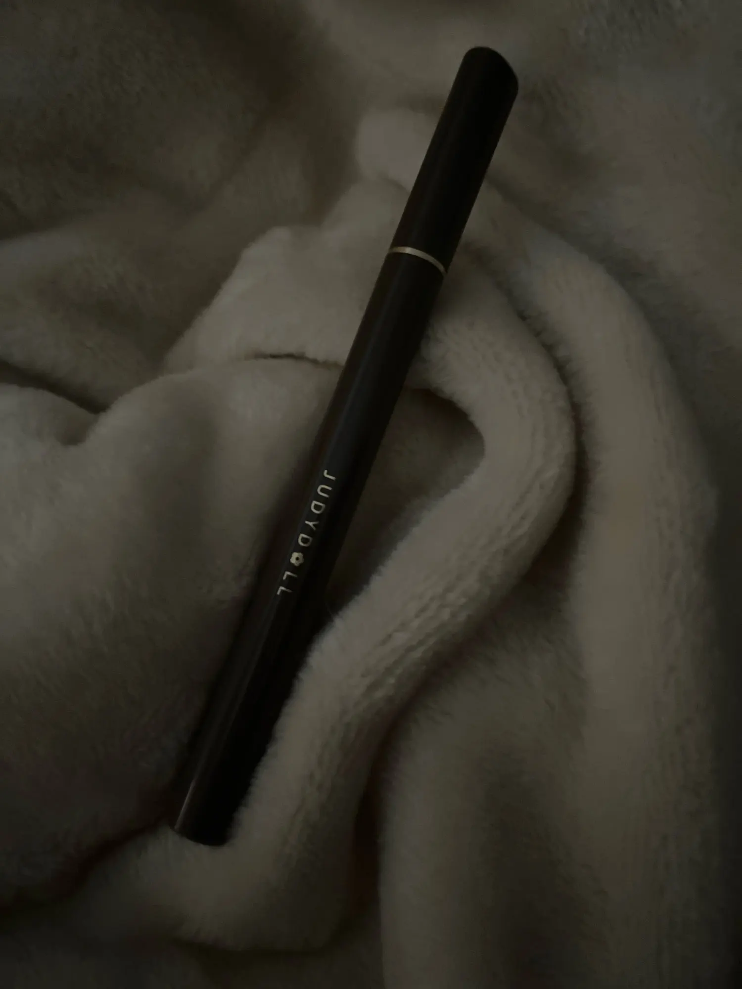 Judydoll Ultra-fine Liquid Eyeliner Pen Matte Lying Silkworm Eye Lash Pencil Fast Dry Smooth Lasting Eye Shadow Stick Makeup photo review