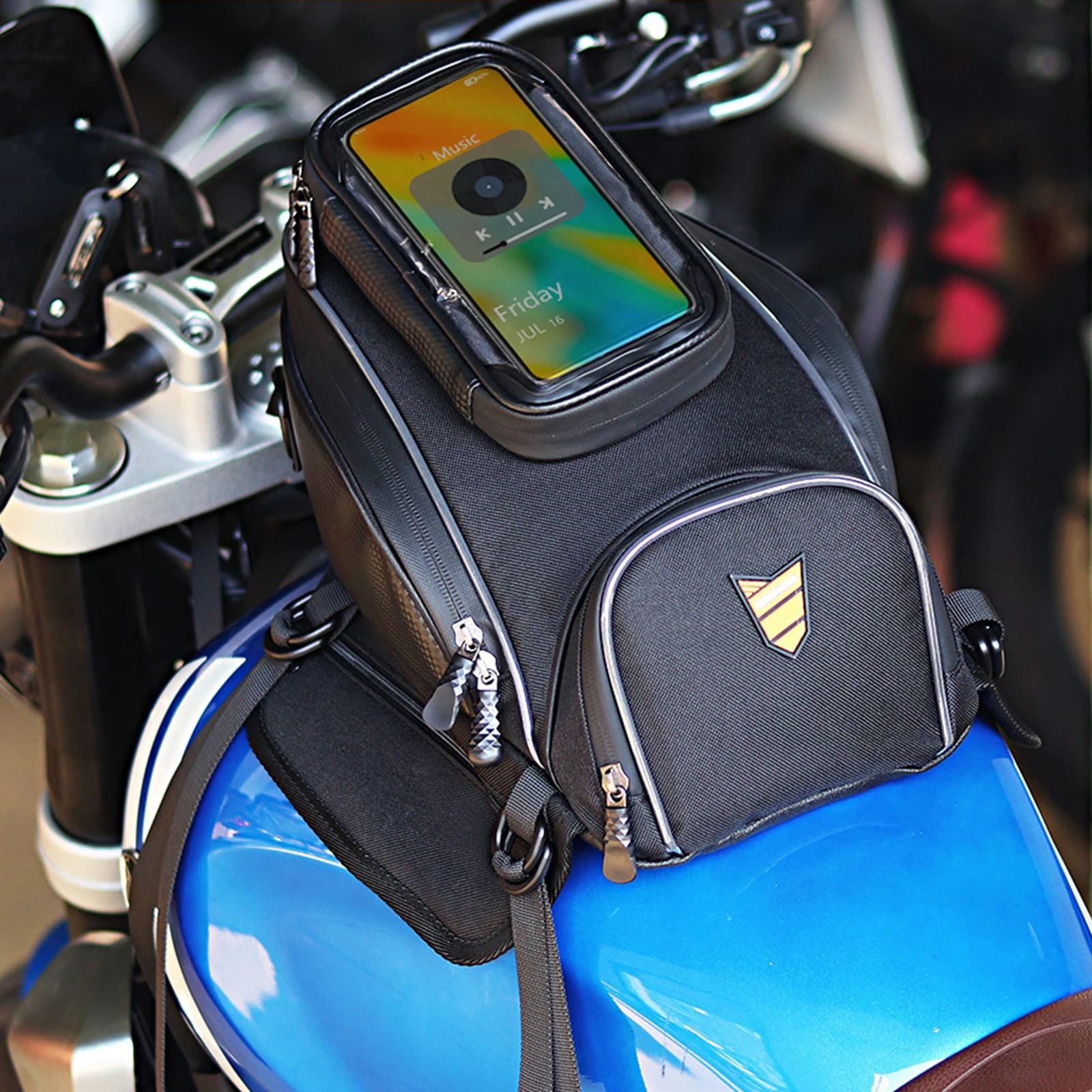 

Motorcycle Fuel Tank Bag Phone Pocket Touch Screen wear Resistant Universal Motorcycle Tank Bag Portable Waterproof
