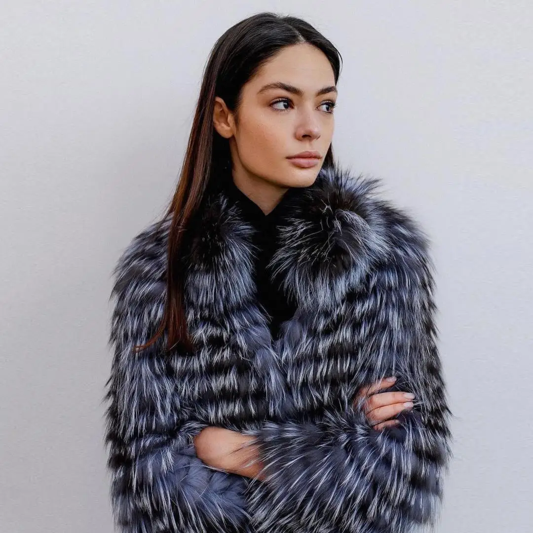 Długi płaszcz damski z prawdziwego futra lisa srebrnego, zimowa odzież wierzchnia, wysokiej jakości skóra naturalna, naturalne futro, stójka.